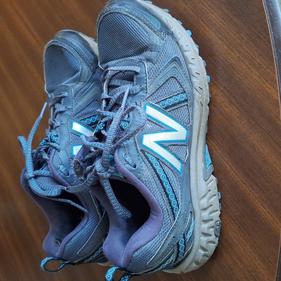 New Balance 410 v5 Trail Shoes - Picture 3 of 11